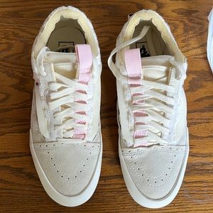 COPY - Vans Ols Skool Cap. Mens 10.5